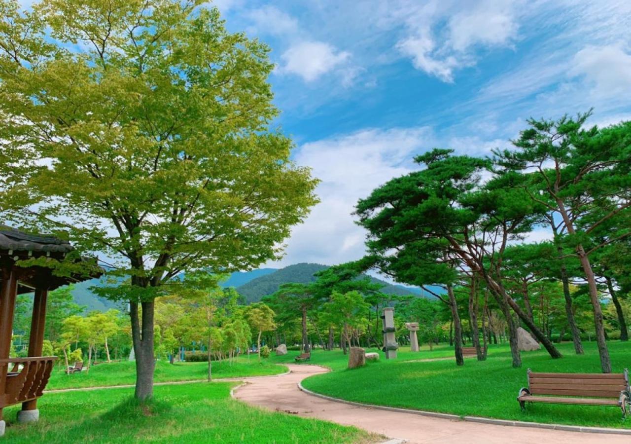 Namhae Sports Park Hotel מראה חיצוני תמונה